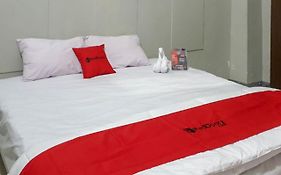 Reddoorz @ Hotel Yaki Mamuju